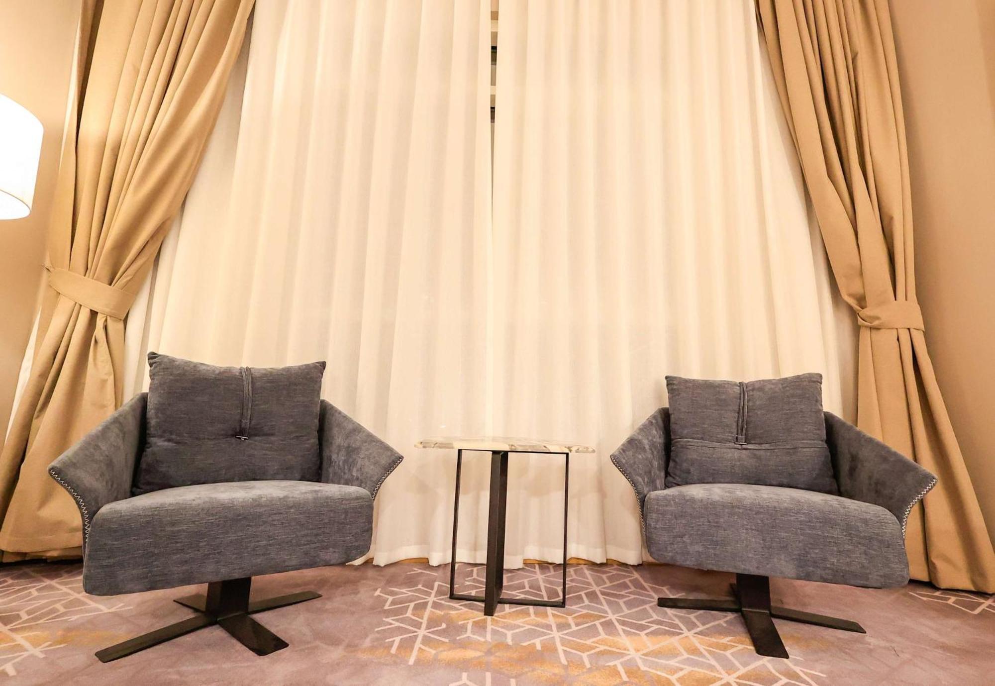 Best Western Premier M Four Hotel Дубай Екстериор снимка