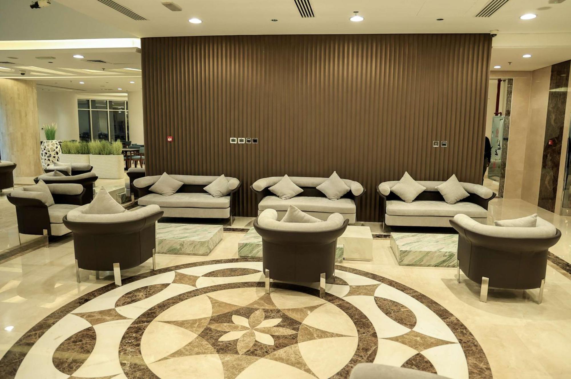 Best Western Premier M Four Hotel Дубай Екстериор снимка