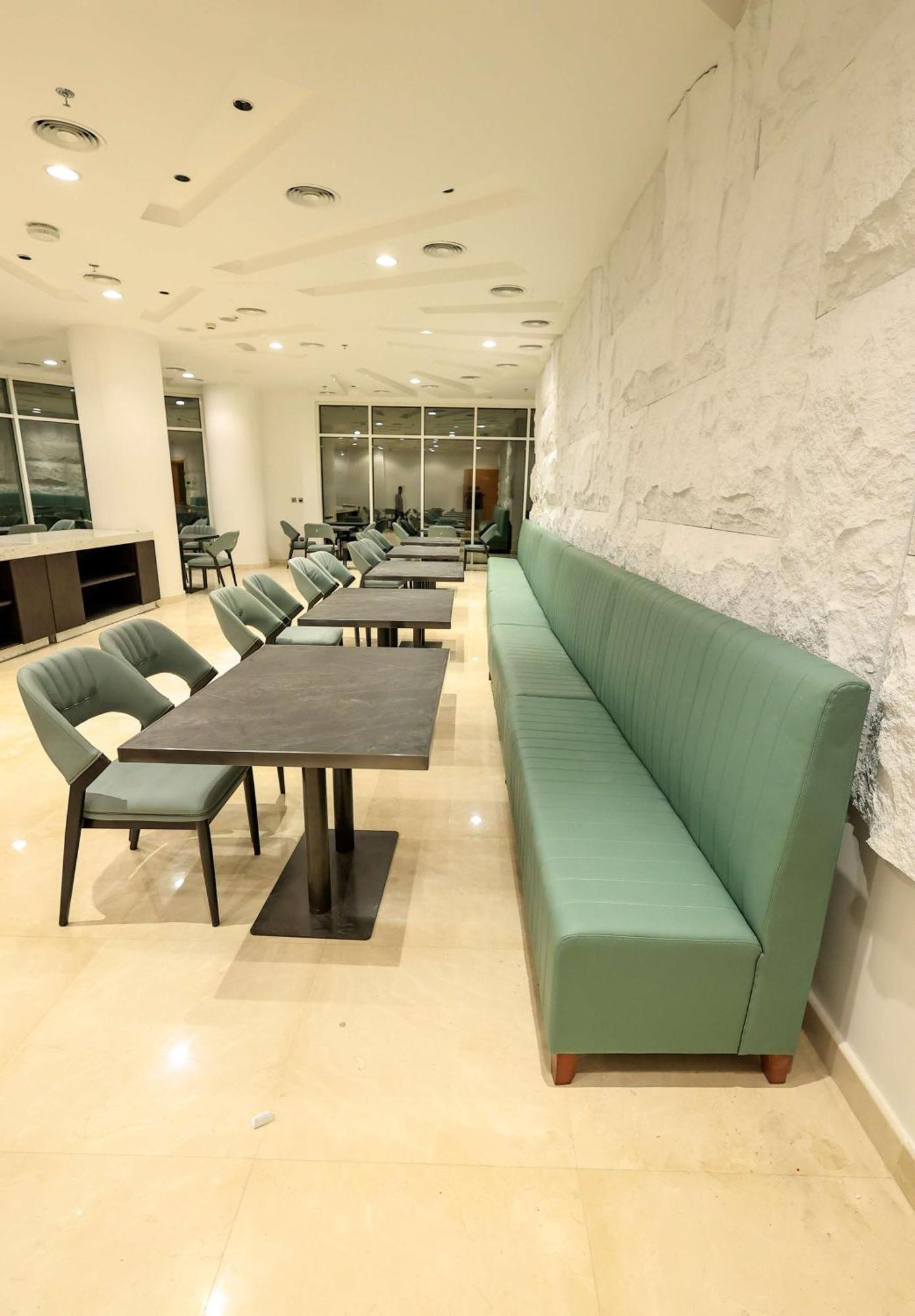 Best Western Premier M Four Hotel Дубай Екстериор снимка
