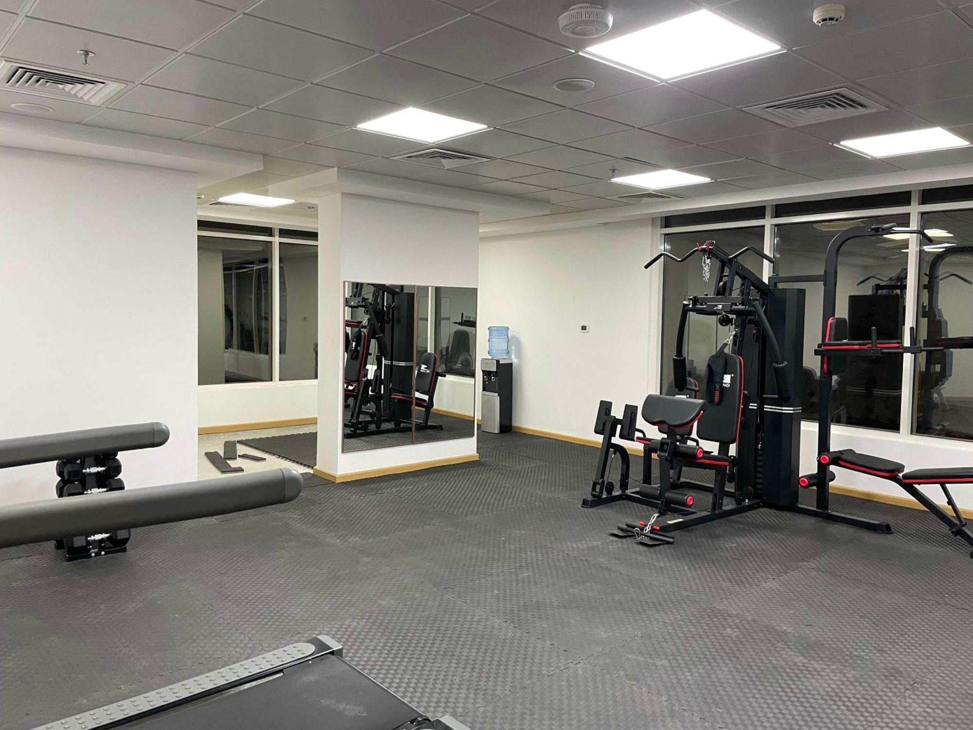 Best Western Premier M Four Hotel Дубай Екстериор снимка